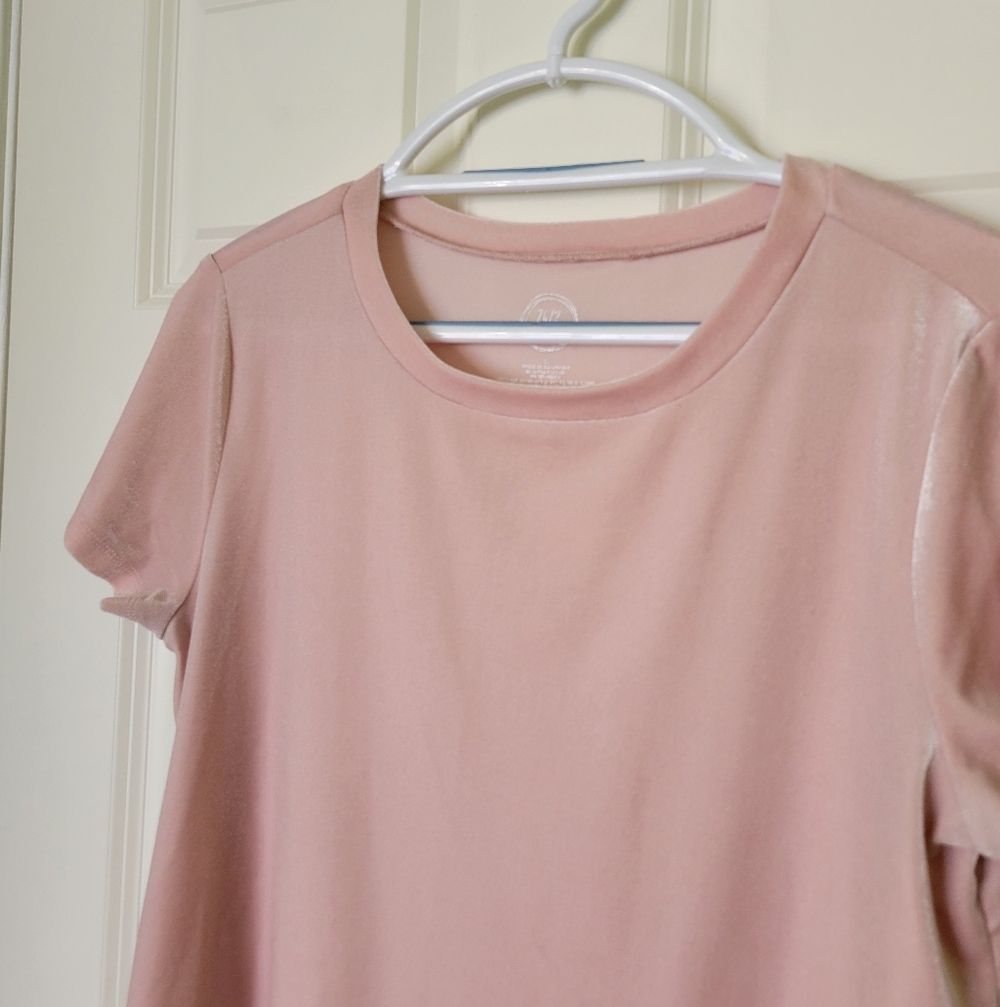 Pink Velvet Top - Picture 2 of 4